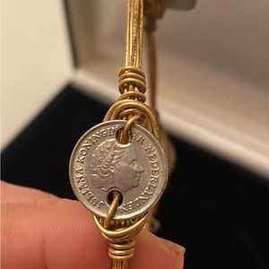 B&B signature 4 coin wire Bangle